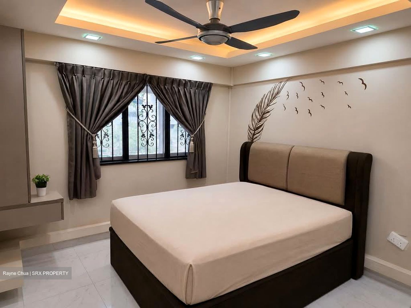 Blk 241 Jurong East Street 24 (Jurong East), HDB 3 Rooms #603877101